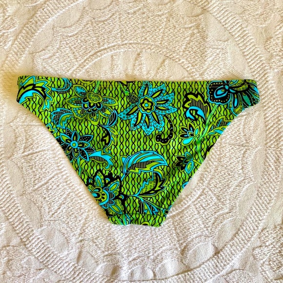 Like-New Vintage Y2K Victoria’s Secret Paisley Boho Bottoms - Picture 5 of 6